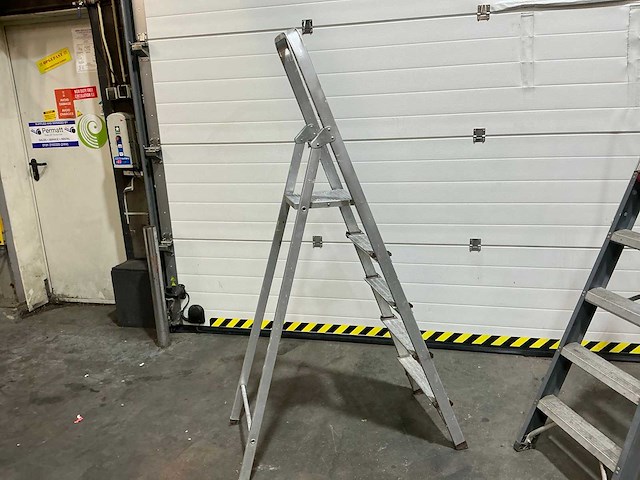Sawor 4 treden werktrap - afbeelding 1 van  5