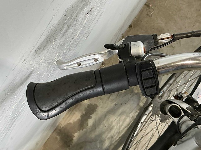 Saxonette comfort limited elektrische damesfiets - afbeelding 8 van  10