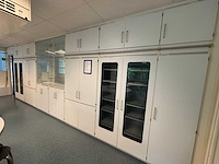 S+b - laboratorium kastenwand - afbeelding 1 van  6