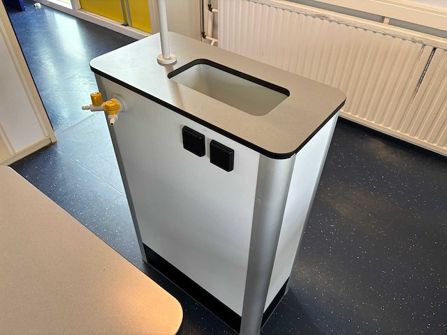 S+b - laboratorium werkstation (8x) - afbeelding 3 van  6