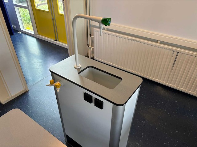 S+b - laboratorium werkstation (8x) - afbeelding 4 van  6