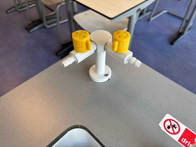 S+b - laboratorium werkstation - afbeelding 4 van  6