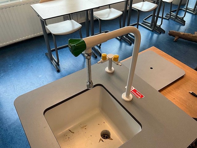 S+b - laboratorium werkstation - afbeelding 4 van  5