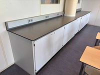 S+b - laboratorium werktafel - afbeelding 1 van  5