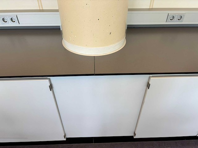 S+b - laboratorium werktafel - afbeelding 5 van  5