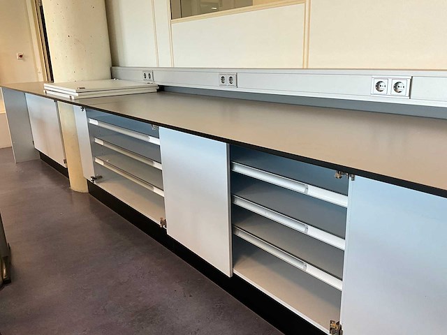 S+b - laboratorium werktafel - afbeelding 4 van  7