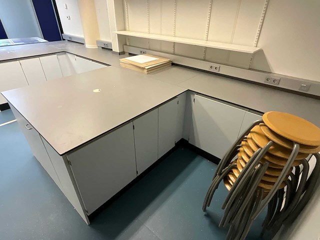 S+b - laboratorium werktafel - afbeelding 4 van  4