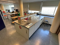 S+b - laboratorium werktafel - afbeelding 1 van  7