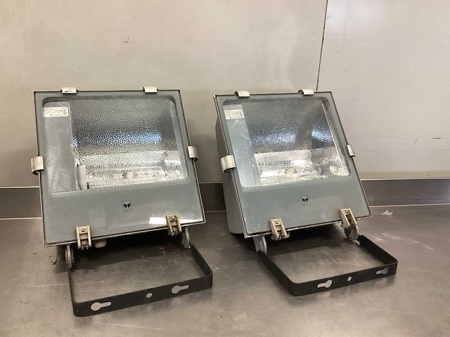 Sbp buitenverlichting (2x) - afbeelding 1 van  8