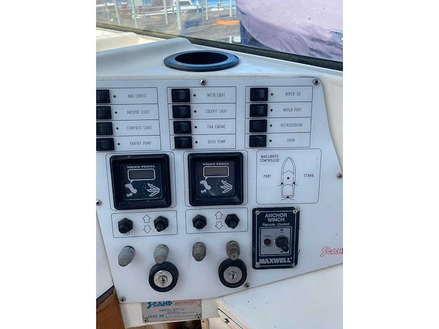 Scand - 1989 - 8600 dynamic - 2 x volvo penta v 8 - speedboot - afbeelding 11 van  26