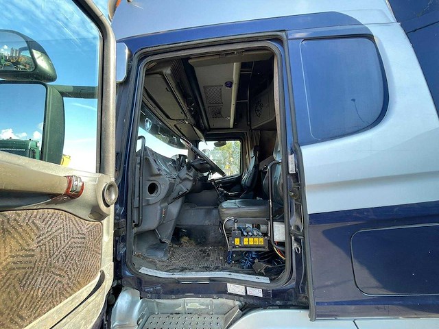 Scania - 164 480 - vrachtwagen - afbeelding 2 van  14