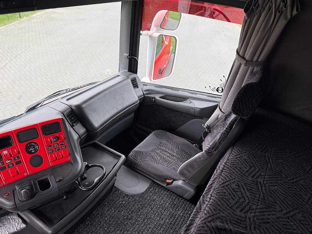 Scania - 164.480 - v8 - retarder - 2003 - vrachtwagen - afbeelding 21 van  40