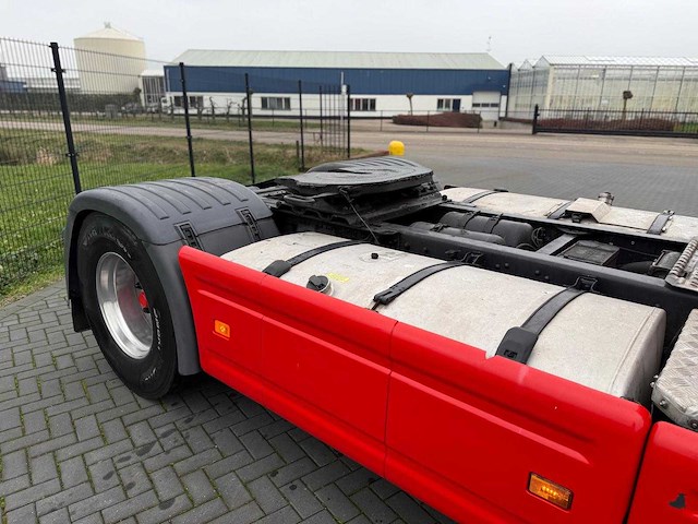 Scania - 164.480 - v8 - retarder - 2003 - vrachtwagen - afbeelding 4 van  24