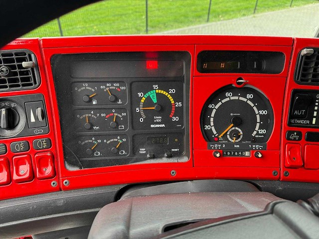 Scania - 164.480 - v8 - retarder - 2003 - vrachtwagen - afbeelding 27 van  39