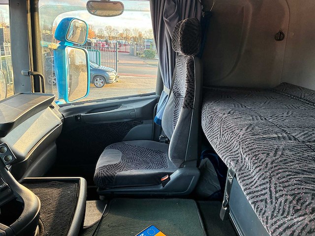 Scania - 2003 - 164l 580 - vrachtwagen - afbeelding 3 van  21