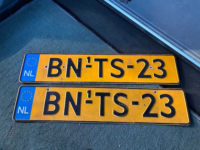 Scania - 2003 - 164l 580 - vrachtwagen - afbeelding 5 van  21