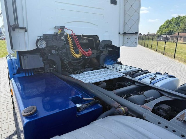 Scania - 2007 - r500 - steering pusher - manuel - retarder - leather - topline - vrachtwagen - afbeelding 9 van  29