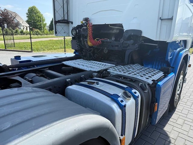 Scania - 2007 - r500 - steering pusher - manuel - retarder - leather - topline - vrachtwagen - afbeelding 11 van  29