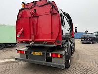 Scania - 2007 - veegmachine - vrachtwagen - afbeelding 2 van  19