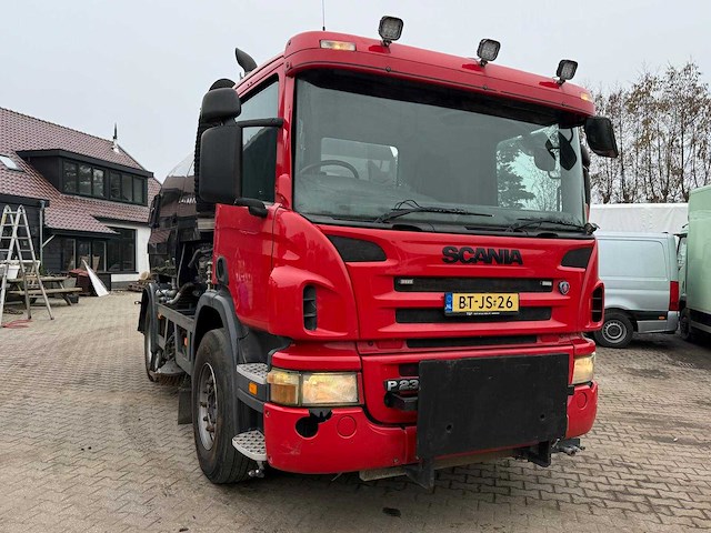 Scania - 2007 - veegmachine - vrachtwagen - afbeelding 11 van  19