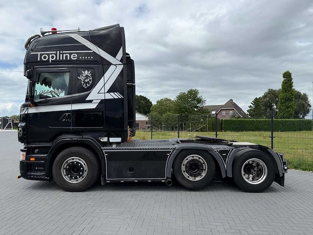 Scania - 2008 - r500 - steering pusher - leather - retarder - open exhaust - 16-bhx-7 - vrachtwagen - afbeelding 5 van  28