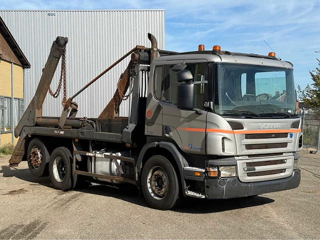 Scania - 2009 - p360 - vrachtwagen - afbeelding 12 van  43