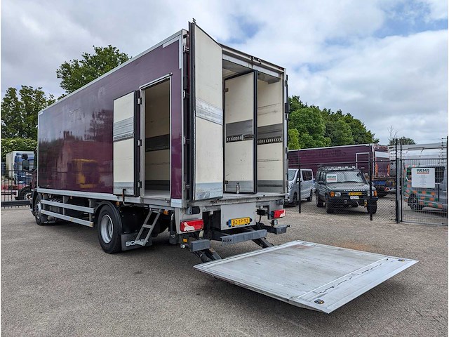 Scania - 2012 - p230 - vrachtwagen - afbeelding 6 van  49