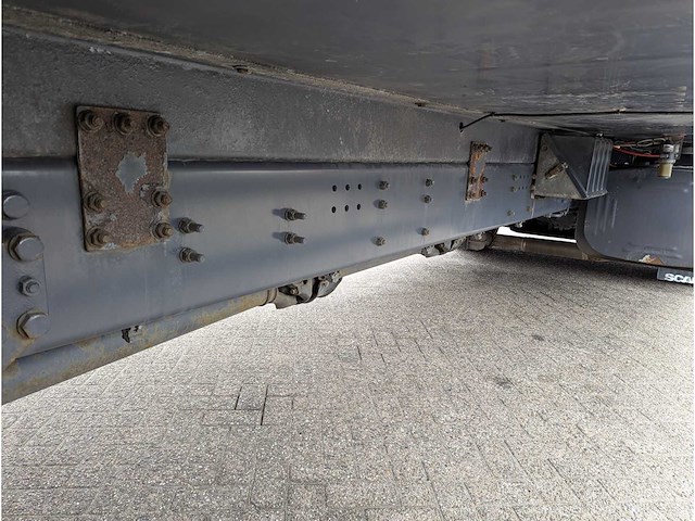 Scania - 2012 - p230 - vrachtwagen - afbeelding 14 van  49