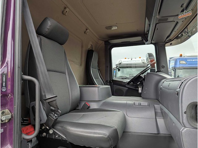Scania - 2012 - p230 - vrachtwagen - afbeelding 22 van  49