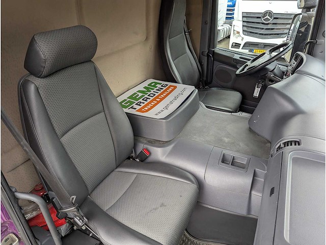 Scania - 2012 - p230 - vrachtwagen - afbeelding 24 van  49