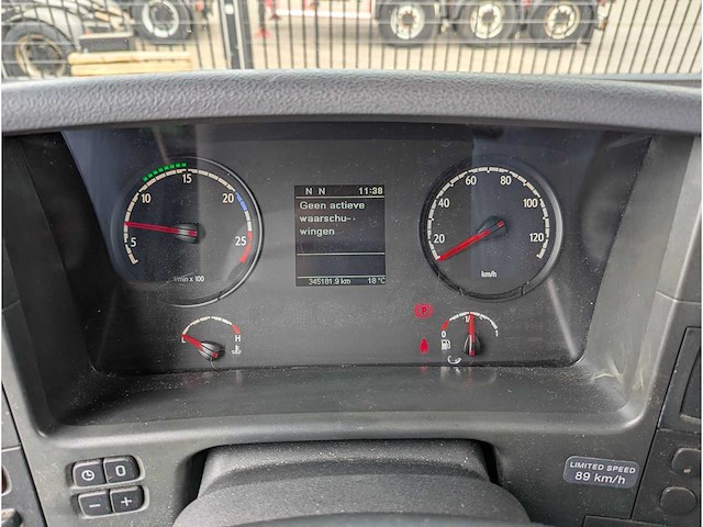 Scania - 2012 - p230 - vrachtwagen - afbeelding 30 van  49
