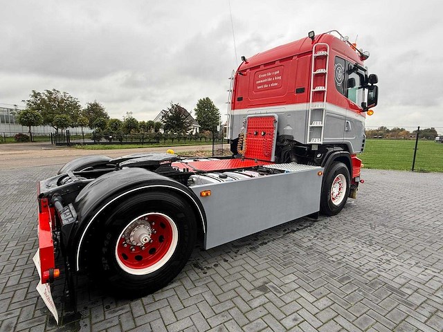 Scania - 2012 - r560 v8 - vrachtwagen - show - top - leren stoelen - retarder - handgeschakeld - afbeelding 5 van  24