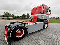 Scania - 2012 - r560 v8 - vrachtwagen - show - top - leren stoelen - retarder - handgeschakeld - afbeelding 5 van  24