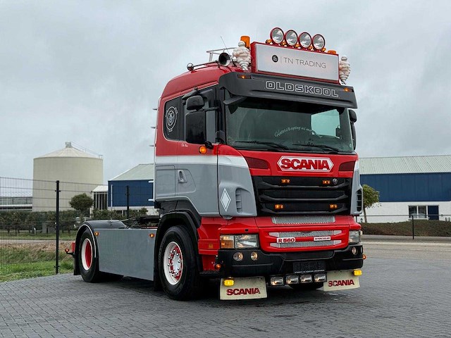 Scania - 2012 - r560 v8 - vrachtwagen - show - top - leren stoelen - retarder - handgeschakeld - afbeelding 24 van  24