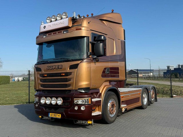 Scania - 2013 - r730 - 61-bst-4 - v8, showtruck vollucht, retarder, hydrauliek, boogie, alu wielen, leer - afbeelding 1 van  33