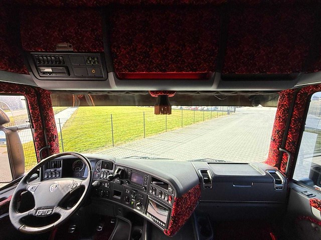 Scania - 2013 - r730 - 61-bst-4 - v8, showtruck vollucht, retarder, hydrauliek, boogie, alu wielen, leer - afbeelding 14 van  33