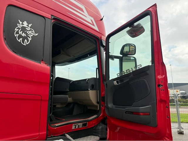 Scania - 2014 - r450 - vrachtwagen - afbeelding 17 van  31