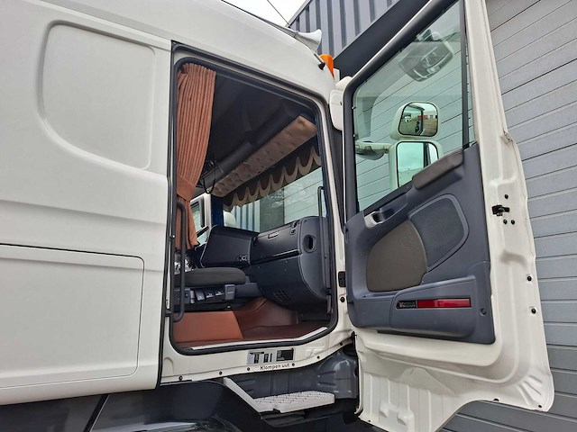 Scania - 2015 - r450 - vrachtwagen - afbeelding 22 van  32
