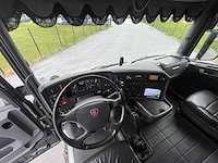 Scania - 2015 - r520 - show truck - retarder - leather seats - manuel - nl kenteken 84-bfv-4 - afbeelding 11 van  29