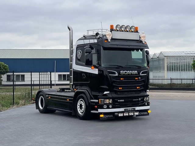 Scania - 2015 - r520 - show truck - retarder - leather seats - manuel - nl kenteken 84-bfv-4 - afbeelding 28 van  29