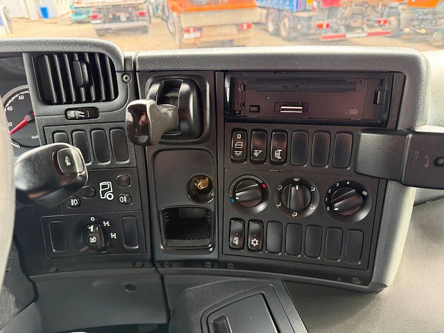 Scania - 2016 - p410 - vrachtwagen - afbeelding 7 van  24