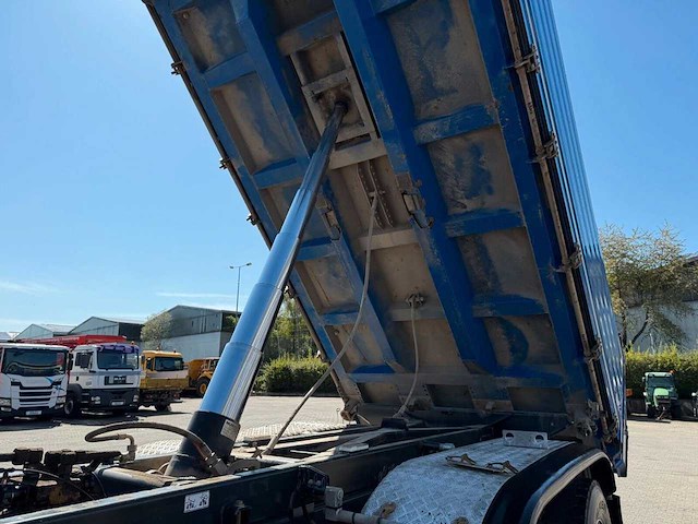 Scania - 2016 - p410 - vrachtwagen - afbeelding 27 van  29