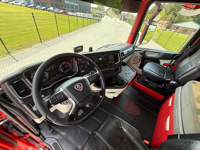 Scania - 2017 - s500 - showtruck - gestuurd - leer - 82-brz-5 - afbeelding 13 van  30