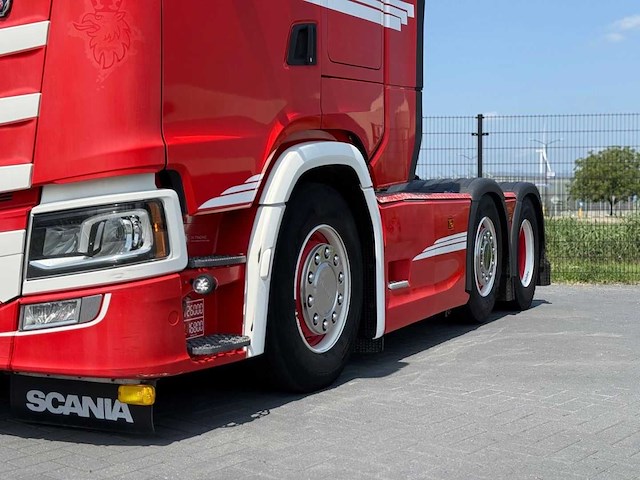 Scania - 2017 - s500 - showtruck - gestuurd - leer - 82-brz-5 - afbeelding 12 van  30
