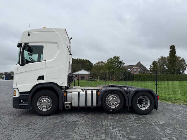 Scania - 2018 - r450 - retarder - twee tanks - gestuurde voorloper - top - vrachtwagen - afbeelding 4 van  30