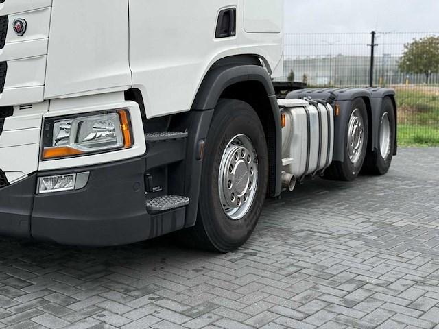 Scania - 2018 - r450 - retarder - twee tanks - gestuurde voorloper - top - vrachtwagen - afbeelding 5 van  30