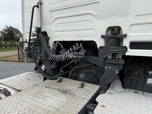 Scania - 2018 - r450 - retarder - twee tanks - gestuurde voorloper - top - vrachtwagen - afbeelding 9 van  30