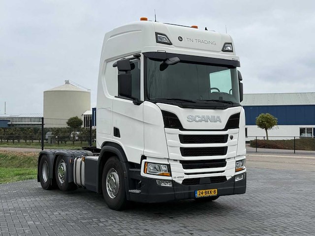 Scania - 2018 - r450 - retarder - twee tanks - gestuurde voorloper - top - vrachtwagen - afbeelding 12 van  30