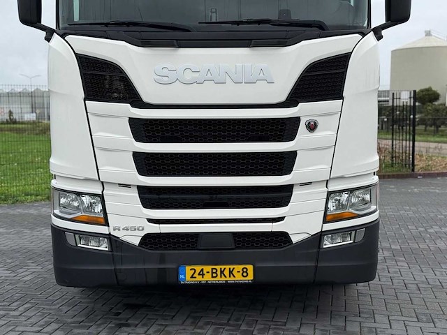 Scania - 2018 - r450 - retarder - twee tanks - gestuurde voorloper - top - vrachtwagen - afbeelding 30 van  30