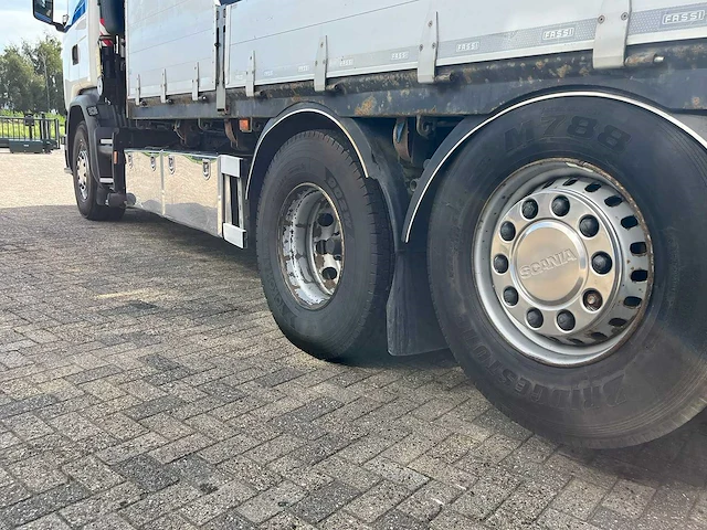 Scania - 6x2*4 - dag cabine - lll - fassi laadkraan - g410 - 2016 - vrachtwagen - afbeelding 3 van  29